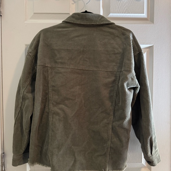 Zara Green Corduroy Shacket - Picture 2 of 3